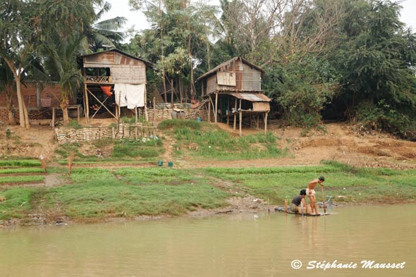 maison sur pilotis au Cambodge