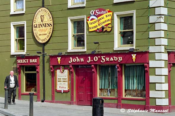 pub irlandais de Westport, le John J. O'Grady
