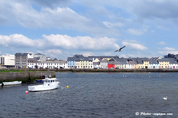Embouchure de rivière Corrib à Galway