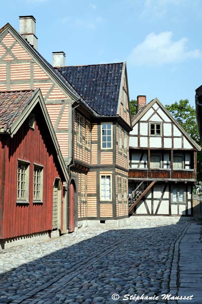 village norvégien aux rues pavées