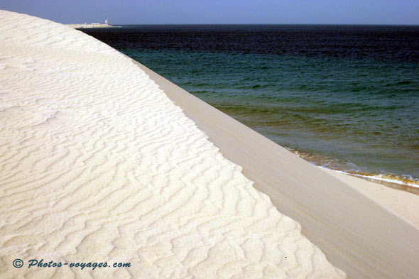 Khor al Udeid au Qatar sable et océan