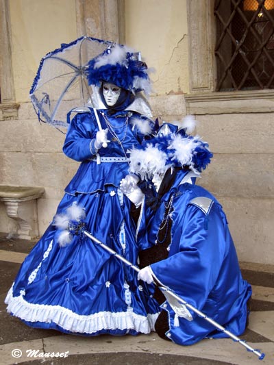 couple déguisé du carnaval de Venise