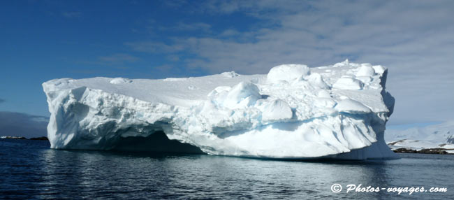 Massive drifting iceberg in Antarctica