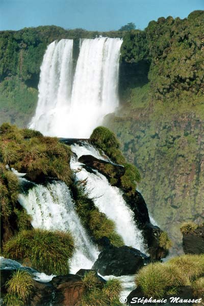 Iguazu powerful falls