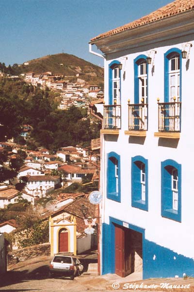 ouro preto street and colours