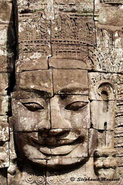 Bayon face