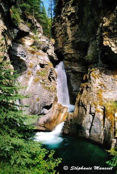 canyon et torrent