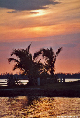 paysage de crépuscule à Cuba