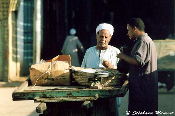 bargaining scene in Egypt