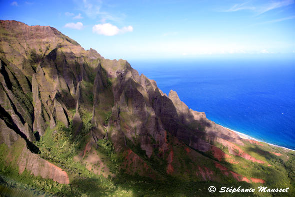 reliefs de la côte Napali à Hawaii