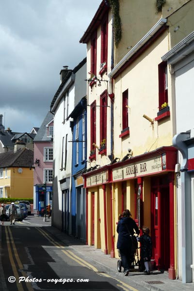 rue étroite de Kinsale