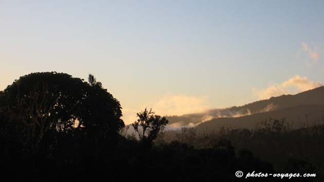 Paysage de Machame au Kili au crépuscule