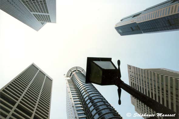 photo insolite des buildings de singapour