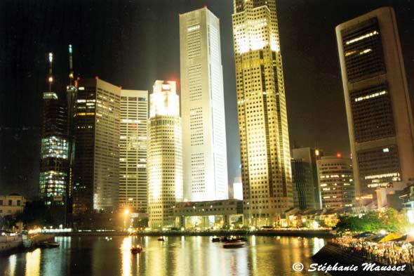 photo de nuit à singapour