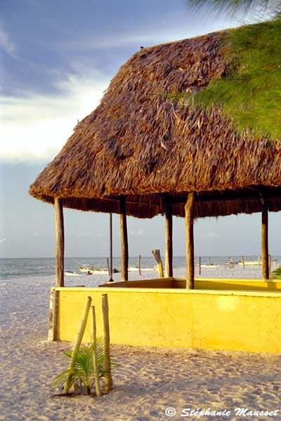 Calme et sérénité sur la plage de Celestun