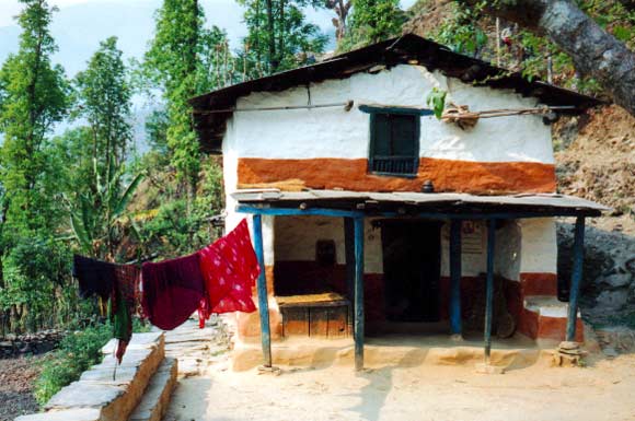 Maison népalaise du village Aringal danda