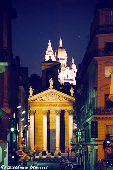 Night shot of the Sacré coeur basilica