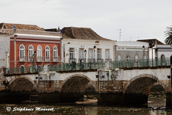 pont romain de tavira en Algarve