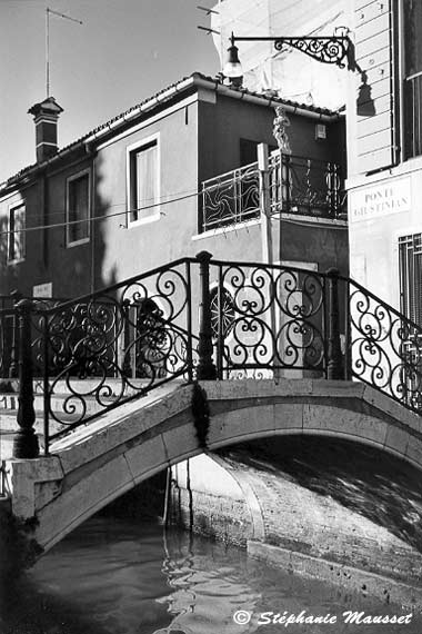 Venice bridge in black and white