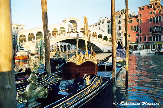gondolas in front of the Rialto Bridge