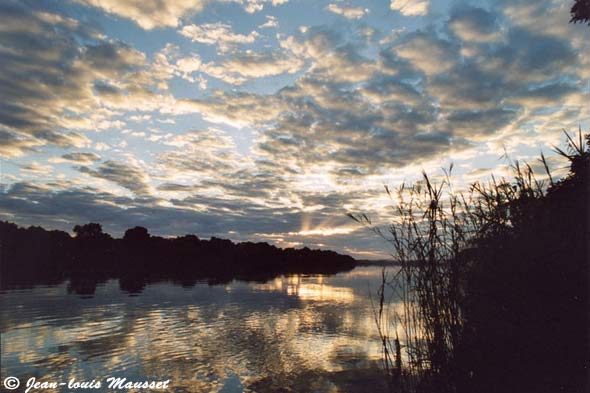 Crépuscule sur le Zambèze