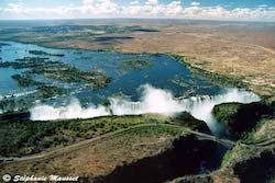 Victoria falls from helicopter